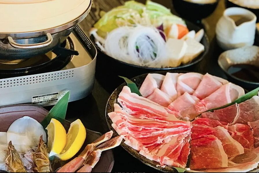 恩納村で高評価のグルメの店12選!ランチも夜ごはんも失敗なし 10 恩納村の夜ごはんで外せない名店